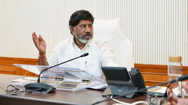 GHMCలో విద్యుత్ సరఫరాపై భట్టి కీలక సమీక్ష