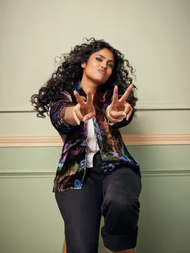 ఫారియా.. కిర్రాక్ లుక్ ..!