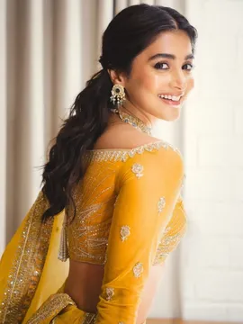 టాలీవుడ్ బుట్టబొమ్మ లేటెస్ట్ బ్యూటిఫుల్ పిక్స్