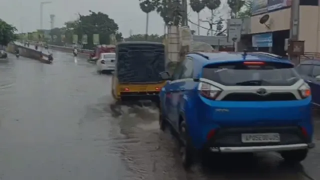 Hyderabad: హైదరాబాద్‌ కి ఆరెంజ్‌ అలర్ట్‌!
