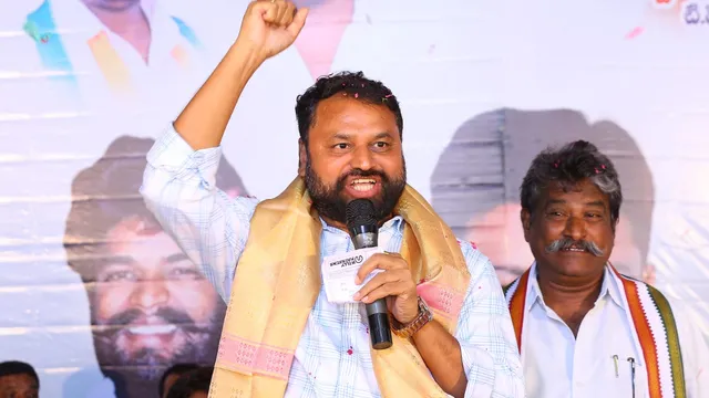 నమ్మకం లేకనే కాంగ్రెస్ లోకి బీఆర్ఎస్ ఎమ్మెల్యేలు: అద్దంకి