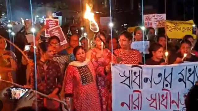 Kolkata: కోలకత్తా డాక్టర్ రేప్.. అర్థరాత్రి దేశ వ్యాప్తంగా నిరసనలు