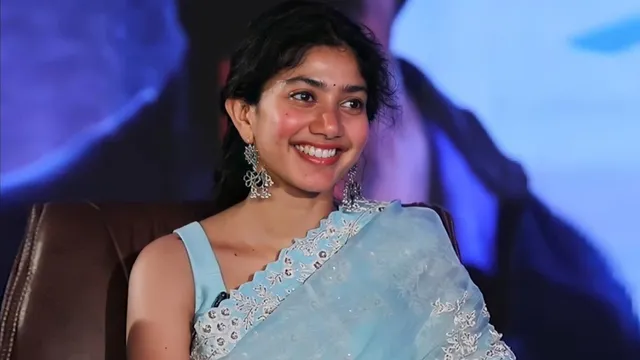 Actress Sai Pallavi : పదేళ్లుగా అతనితో ప్రేమలో ఉన్నా.. సంచలన విషయం బయటపెట్టిన సాయి పల్లవి