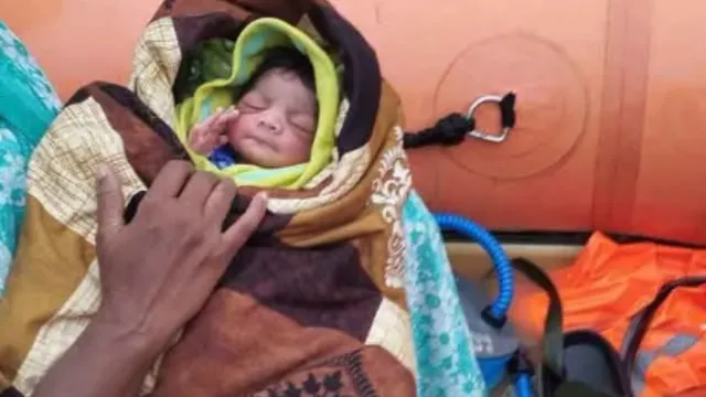 Vijayawada : పది రోజుల పసిపాపను కాపాడిన విజయవాడ సీపీ!