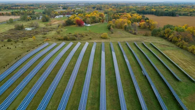 The 7.0 MW DC facility will power more than 1,200 New York homes annually.