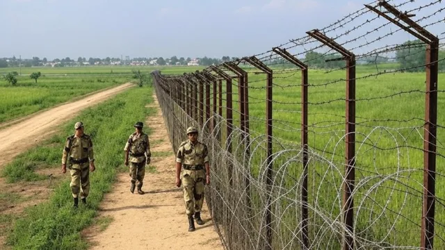 India-Bangladesh border fence, latest hindi news, bangladesh, 