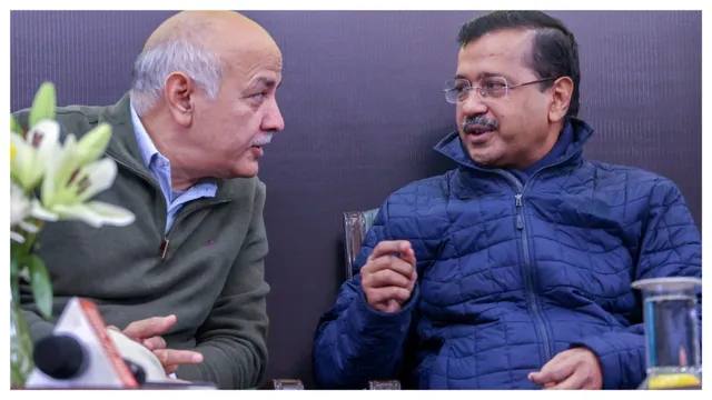 Kejriwal-sisodia
