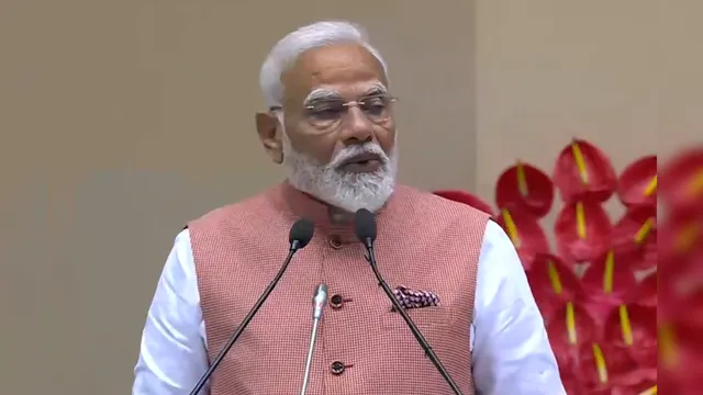 narendra modi, khan market, khan gang, khan market delhi, खान मार्केट, खान मार्केट गैंग,