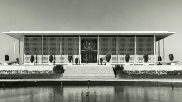 Roosevelt House