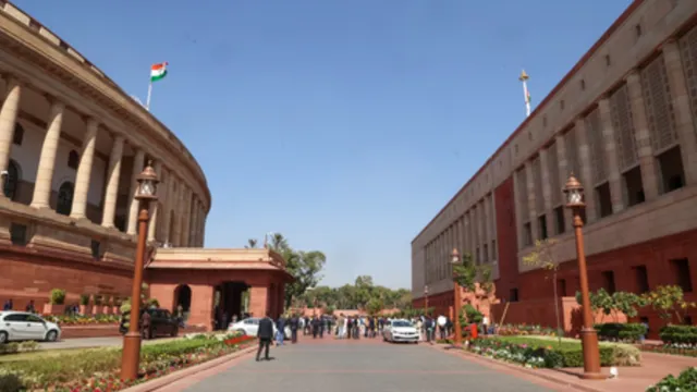 सासंदों की बढ़ गई सैलरी