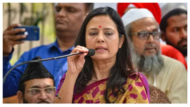 महुआ मोइत्रा