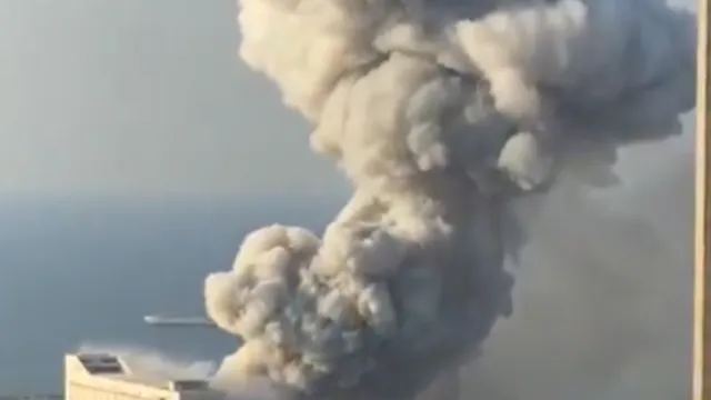 iran explosiuon fire at shahid rajaee port 