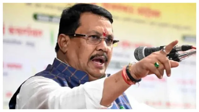 कांग्रेस नेता विजय वडेट्टीवार
