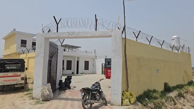 फिरोजपुर, पंजाब नशा कारोबार, नशा तस्कर का घर ढहा, पंजाब पुलिस