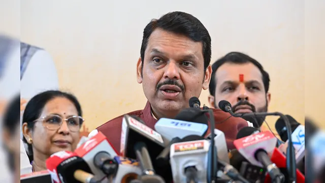 devendra fadnavis, aharashtra Govt, Withdraws, Government Orders, 3-Language Policy, Opposition Protests