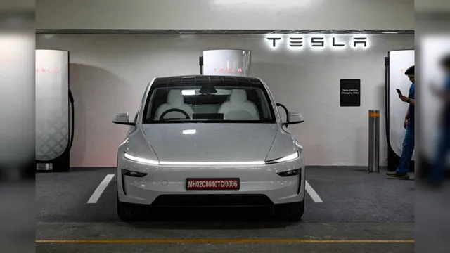 Tesla Showroom delhi