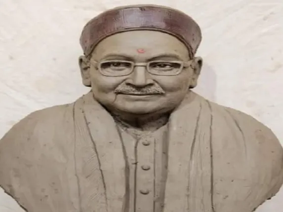 हरिशंकर तिवारी, गोरखपुर और बुलडोजर...यूपी में ये मुद्दा क्यों गर्म है?