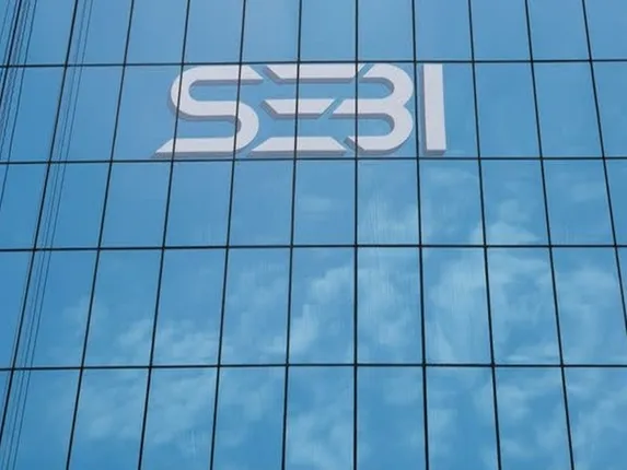 SEBI bans YouTuber with 19 lakh followers