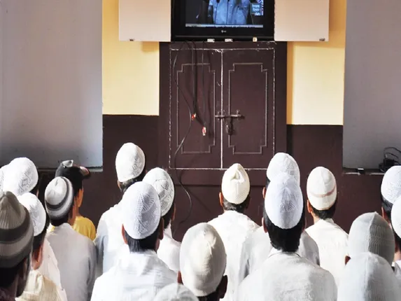'मदरसों को राज्य पैसा देना बंद करें...', राष्ट्रीय बाल सरंक्षण आयोग ने की राज्यों से सिफारिश