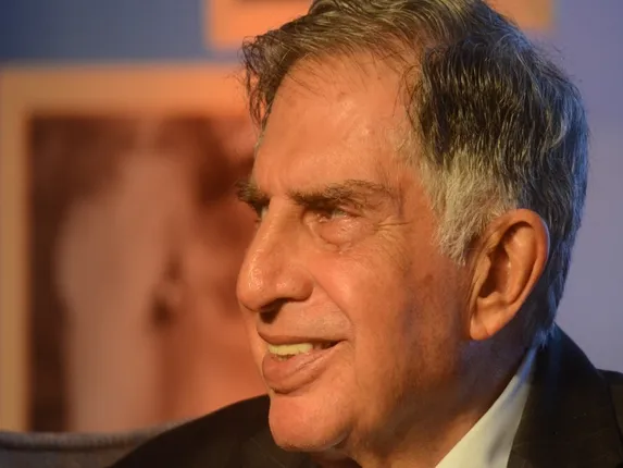 रतन टाटा की वसीयत: परिवार के साथ पालतू कुत्ता और वफादार स्टाफ भी बने हकदार