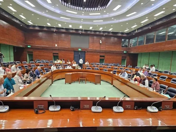 जेपीसी बैठक में दाऊदी बोहरा समुदाय ने खुद को वक्फ बोर्ड के दायरे से बाहर रखने की मांग की