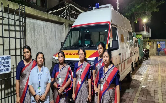 Kolkata,JN Ray Hospital,Bangladeshi patients,anti-Hindu violence,Hindu temples,Kolkata JN Ray Hospital,कोलकाता, जन रे अस्पताल, बांग्लादेशी मरीज़, हिंदू विरोधी हिंसा,