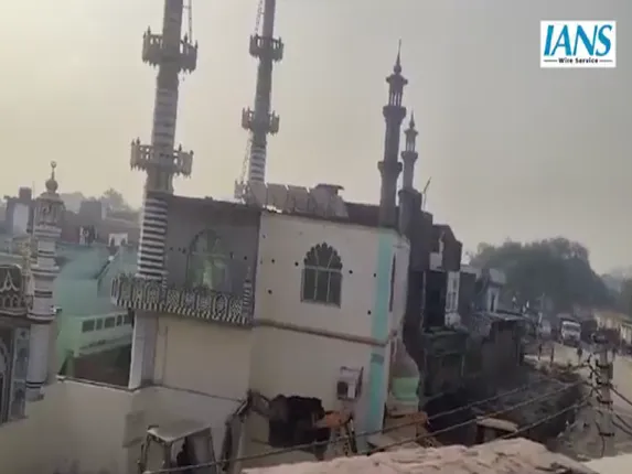 fatehpur masjid demolished, fatehpur noori jama masjid, jama masjid under encroachment, fatehpur news, bulldozer action on fatehpur masjid, bulldozer action on 180 year old fatehpur noori jama masjid, noori jama masjid demolition, 180 year old masjid fatehpur, masjid encroachment fatehpur, fatehpur bulldozer news, high court fatehpur masjid case, fatehpur jama masjid controversy, administrative action fatehpur masjid, fatehpur noori masjid news.