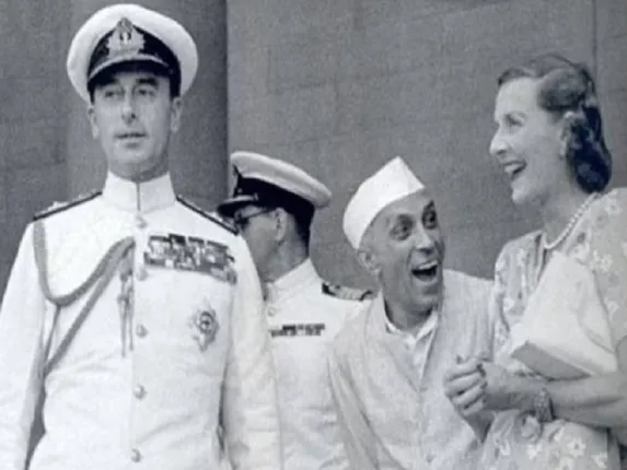 Jawaharlal Nehru and Edwina Mountbatten (File photo)
