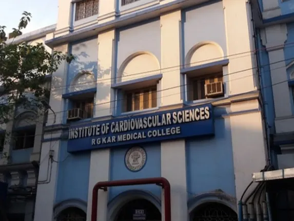 आरजी कर अस्पताल, कोलकाता रेप केस, सीबीआई जांच पर सवाल,