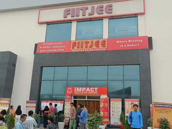 FIITJEE CENTER, delhi ncr, fiitjee, lucknow, patna