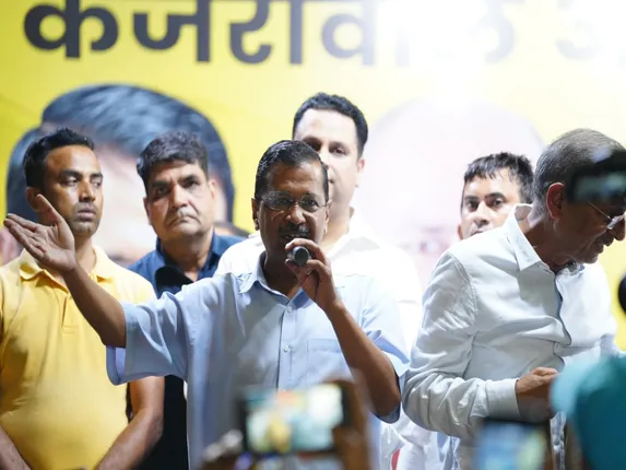 दिल्ली शराब नीति, 2,026 करोड़ रुपये के राजस्व नुकसान, दिल्ली शराब नीति पर कैग रिपोर्ट,