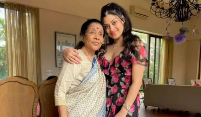 Singer Zanai Bhosle celebrated Mother's Day with grandmother legendary singer Asha Bhosle
