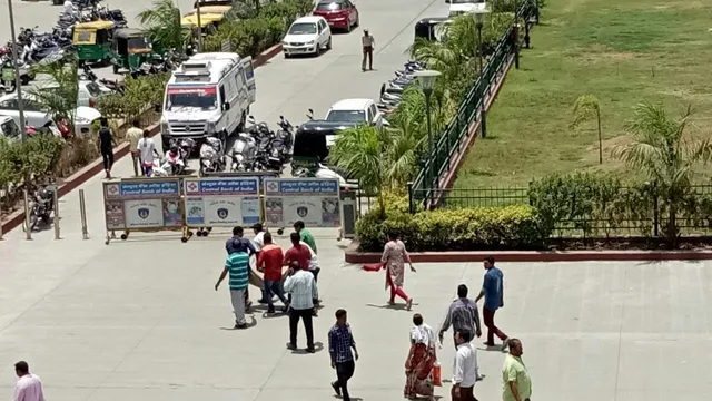 On duty ASI died after the ambulance failed to reach him due to barricading inside new court building in Vadodara
