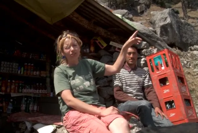 The Mountain Cleaners: Cleaning up India's most visited pilgrimage trails