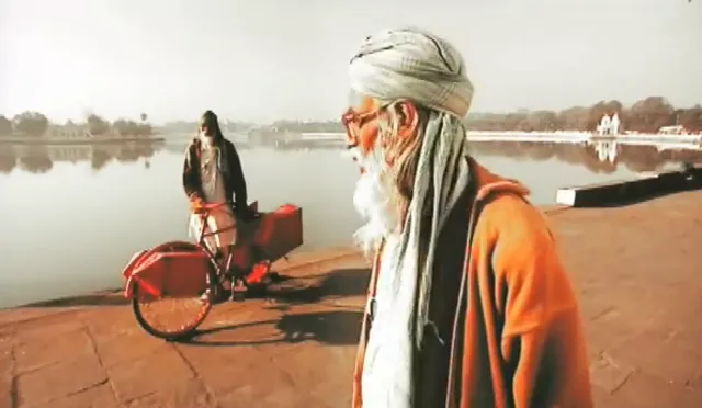 A Bicycle That Rides On Water. Invented By This 60 Year Old Man from Bihar. Watch.