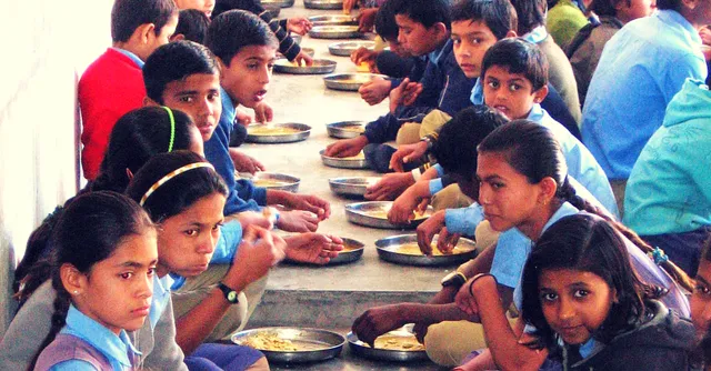 These Fortified Mid Day Meals are Taking 1 Million Kids in Rajasthan towards a Healthier Future