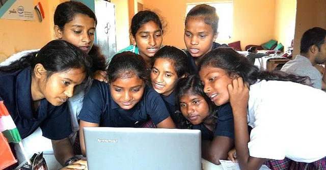A Remote Jharkhand Village Now Has a Wikipedia Page. Thanks to a Group of School Girls