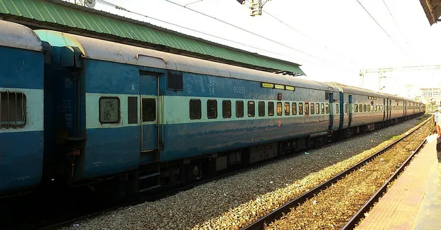 Indian Railways Introduces Biodegradable, Environment Friendly Trash Bags