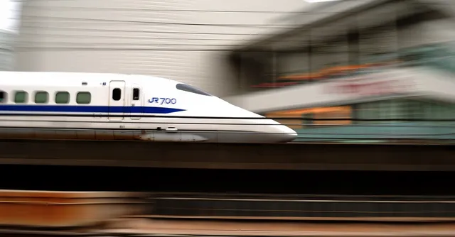 5 Things You Must Know About the New 'Shinkansen' Bullet Trains That Japan Will Help India Build