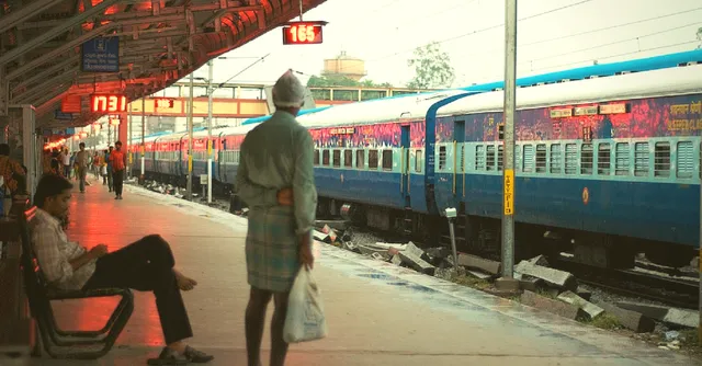 A Lady Receives Bed Roll, While Another Gets Medical Assistance - on Indian Rails, via Twitter