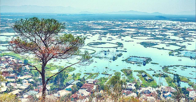 The World's Only Floating National Park Is Located in India. And It Is Amazing.