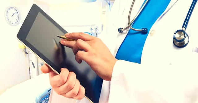 Without Taking a Single Paisa from the Govt, a Woman Doctor Develops India's First Digital PHC