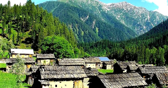 A Small Village in Kashmir Is Teaching the Rest of India a Valuable Lesson in Communal Harmony