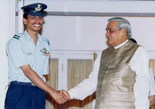#KargilHeroes: Captured but not Conquered, This IAF Pilot Returned to Fly for His Country