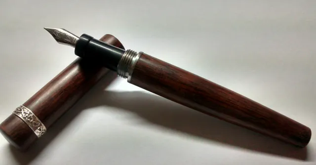 In a Paperless Age, This Mumbai Boy Hopes to Popularise Made-In-India Fountain Pens