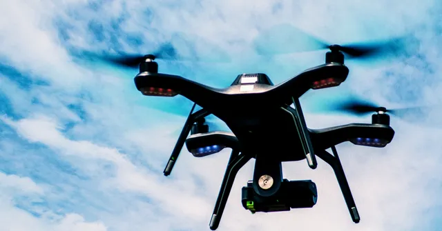 Bengaluru Students Have Developed Drones That Douse Fire From the Sky, With "Fireballs"!