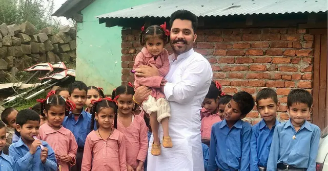For 3 Years, These School Kids Have Sat Outdoors - and No It's Not for Fun