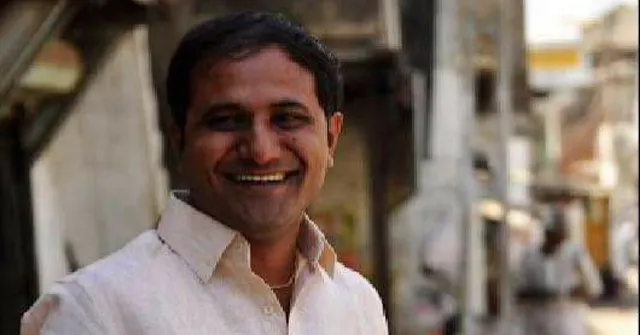 This Young Sarpanch Created a Model Village With CCTV Cameras, WiFi & a Renewable Energy Power Station
