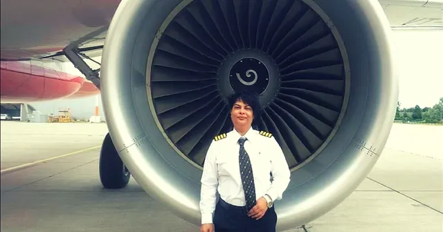 A 100 Feet Away From a Mid-Air Tragedy, This Woman Pilot's Quick Action Saved 261 Lives!