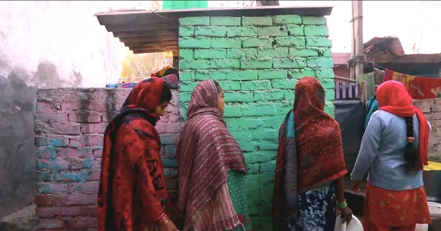 6.3 Cr Indian Girls Lack a Private Toilet. One Organisation is Trying to Change That!